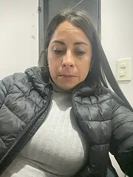 Cielo 13 online show from 03-09-26, 04:05