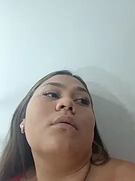 Snapshot of AmaliaVictoria chatting on 02-21-26, 11:11 AmaliaVictoria online show from 02-21-26, 11:11