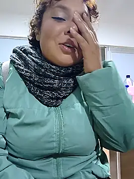 HannaRose- online show from 04-19-26, 01:49