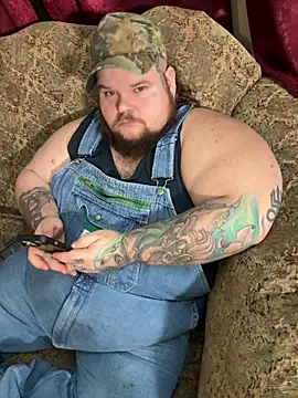 HunnieBear online show from 03-12-26, 06:41