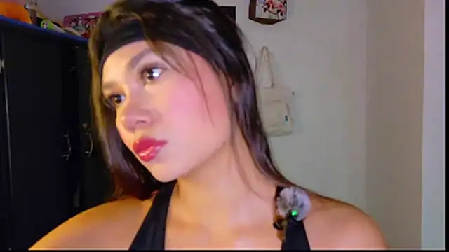 Wendy Mills  online show from 02-14-26, 02:41