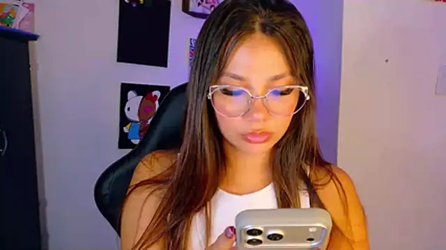 Wendy Mills  online show from 03-12-26, 12:28