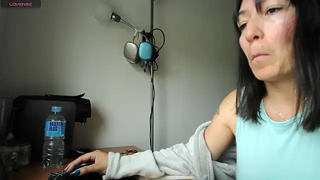 Yulian Milf online show from 04-12-26, 11:48