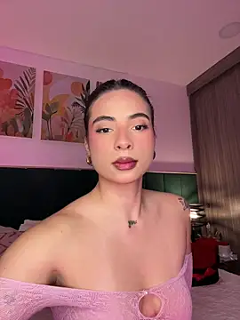 Snapshot of IrinaBlanc chatting on 07-16-26, 10:38 IrinaBlanc online show from 07-16-26, 10:38