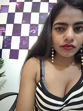Snapshot of Alisha_Babyy chatting on 06-04-26, 03:23 Alisha Babyy online show from 06-04-26, 03:23