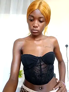 Snapshot of Silk_Hennessy chatting on 02-05-26, 01:05 Silk Hennessy online show from 02-05-26, 01:05