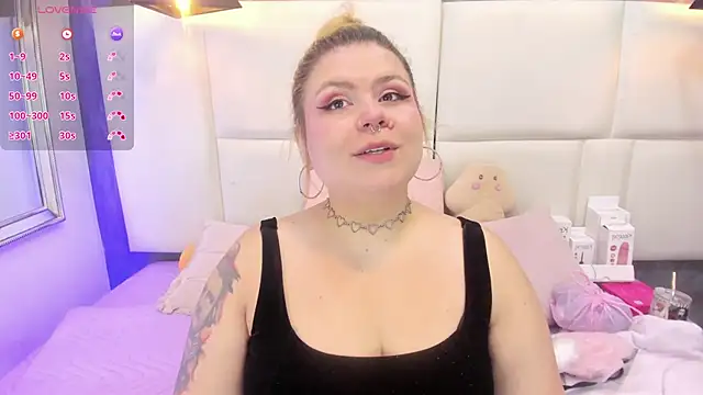 Martina armos online show from 06-11-26, 01:31