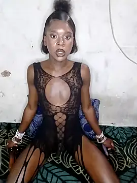 Chocolate Queenxx03 online show from 03-17-26, 03:44