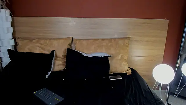 scarlett25   online show from 02-16-26, 08:16