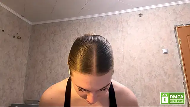 Jolievic online show from 04-23-26, 10:14