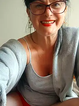 AliceSwan57 online show from 05-25-26, 09:37
