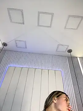 JuliaColemann online show from 02-25-26, 12:04