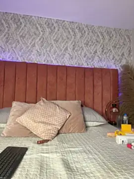 chiarabonds online show from 04-27-26, 05:44