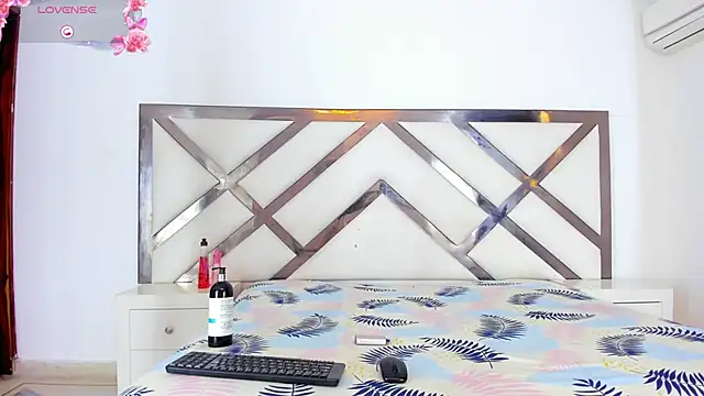 tifanibrown online show from 02-17-26, 01:51