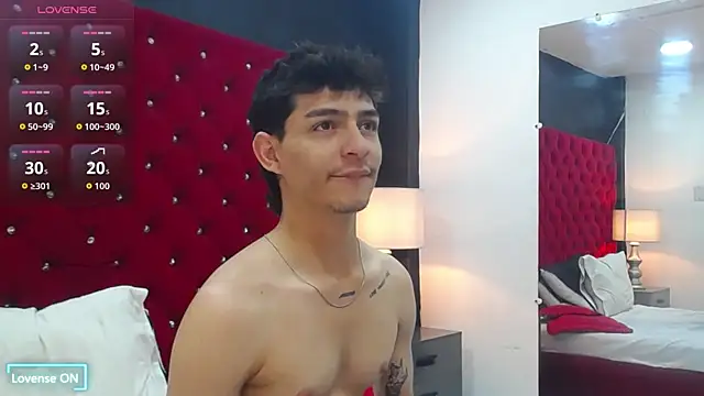 Logan Woods online show from 02-10-26, 09:41