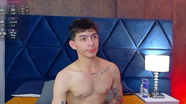 Logan Woods online show from 03-08-26, 11:08