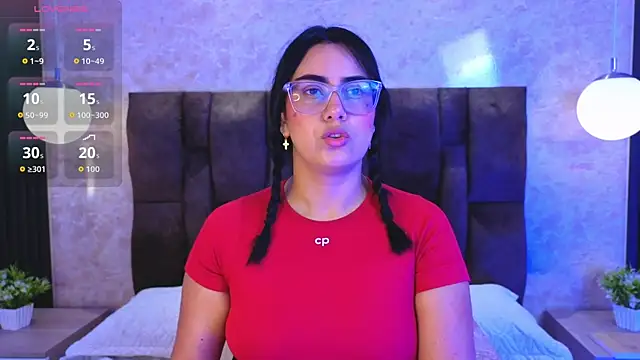 Snapshot of vicky_grey chatting on 05-17-26, 12:34 vicky grey online show from 05-17-26, 12:34