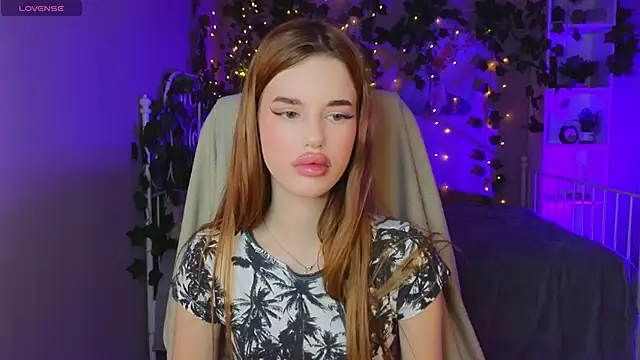 Anna Lumina online show from 02-10-26, 08:57