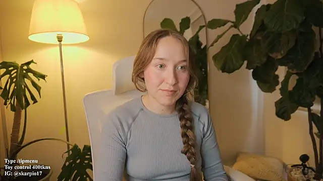 Scarlett NoirMuse online show from 03-09-26, 08:57