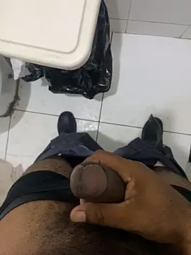 Snapshot of hudson19cm chatting on 02-16-26, 10:50 hudson19cm online show from 02-16-26, 10:50