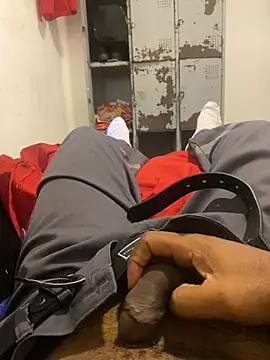 Snapshot of hudson19cm chatting on 03-11-26, 07:20 hudson19cm online show from 03-11-26, 07:20