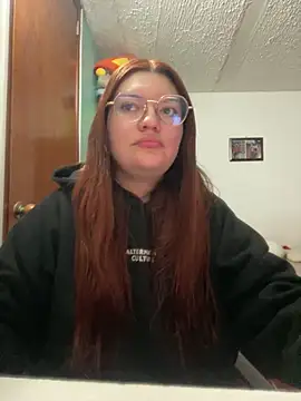 Snapshot of Vixroy7 chatting on 06-18-26, 11:53 Vixroy7 online show from 06-18-26, 11:53