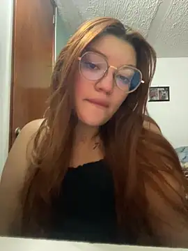 Snapshot of Vixroy7 chatting on 07-30-26, 01:15 Vixroy7 online show from 07-30-26, 01:15