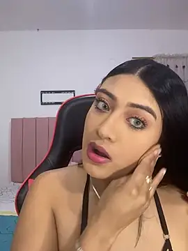 GabrielaZuluaga online show from 02-07-26, 05:11