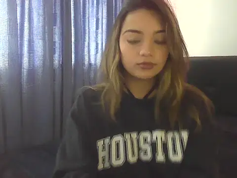 Itsgabyx online show from 02-12-26, 06:03