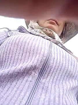 cutebobi online show from 04-11-26, 12:59