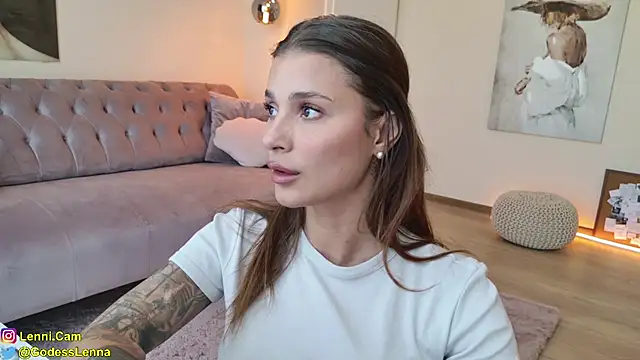 Lenna Godess online show from 02-03-26, 07:46