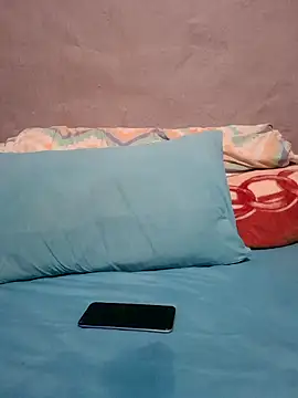 Barbieee1301 online show from 06-15-26, 08:22
