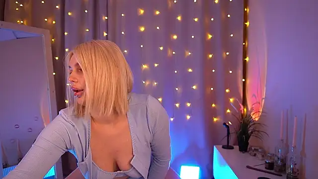 AmeliaWeells online show from 02-19-26, 05:03