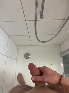 tony3729 online show from 02-08-26, 01:25