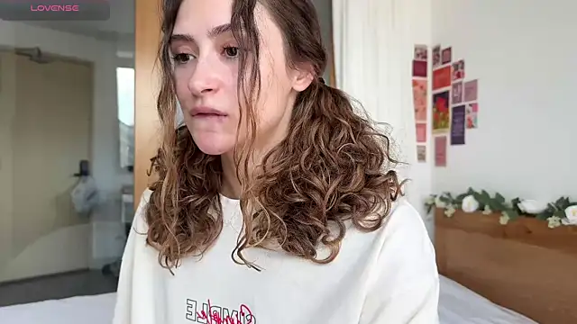 cutiemari online show from 05-15-26, 05:03
