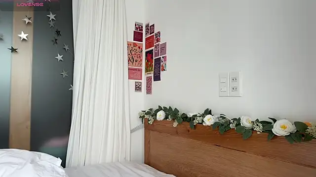 cutiemari online show from 08-08-26, 05:09