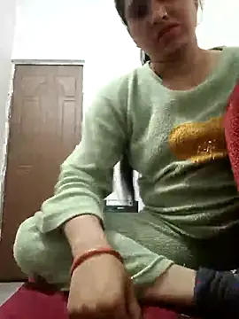 Cute-karisma1234 online show from 02-08-26, 05:05