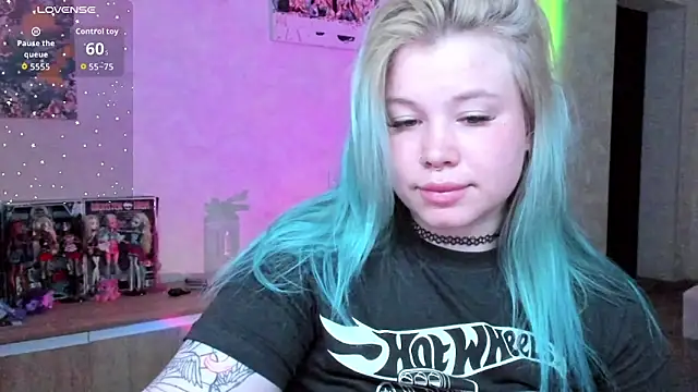 Lulu Di online show from 06-19-26, 10:13