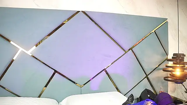 karol sm online show from 04-27-26, 02:42