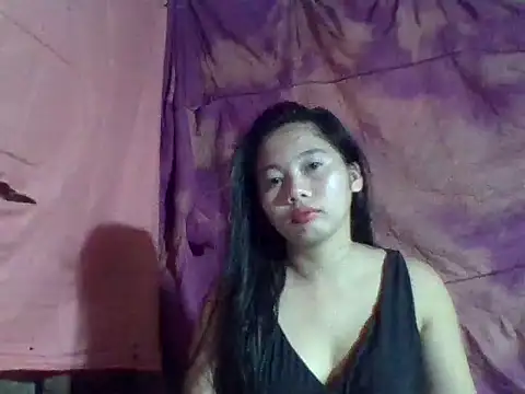 xxexy Vivica05 online show from 04-28-26, 08:19