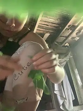 patry33 online show from 04-28-26, 05:23