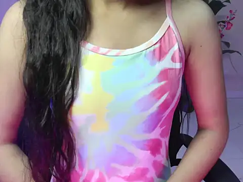 Saanvi 01 online show from 03-08-26, 04:27