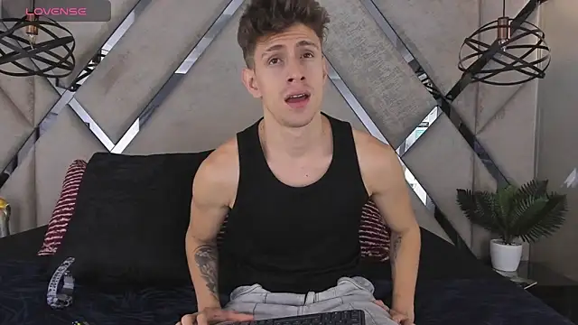 Jasper  jones online show from 03-10-26, 02:22