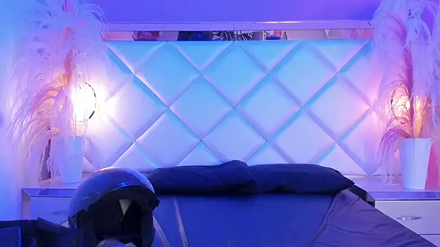 Dojaaiisha online show from 03-07-26, 11:24