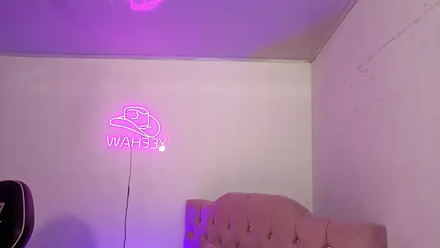 SABRIINA TAY online show from 04-25-26, 03:20