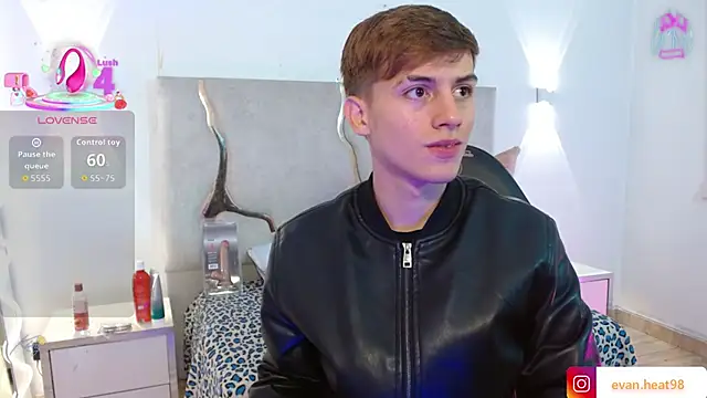 EVAN TAY online show from 04-01-26, 03:07