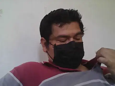 Snapshot of InstantPigweed chatting on 05-15-26, 10:39 InstantPigweed online show from 05-15-26, 10:39