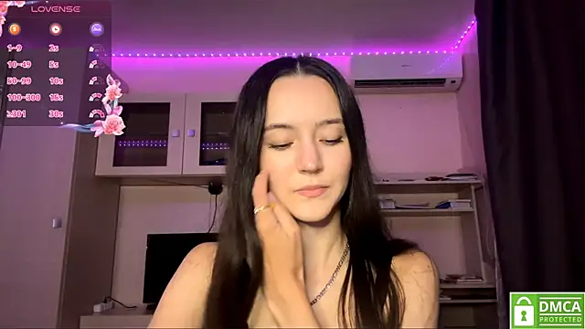 Kiaicatie online show from 07-18-26, 02:43