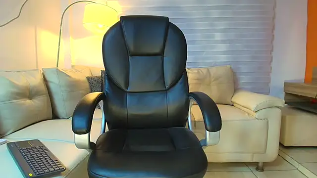 ricky spensar23cm  online show from 04-09-26, 12:21