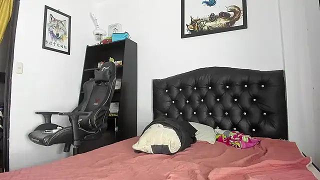 antonella  max online show from 05-15-26, 10:50